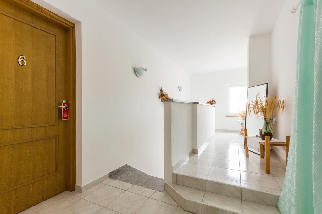 Apartments And Rooms Michaela Fazana Room photo